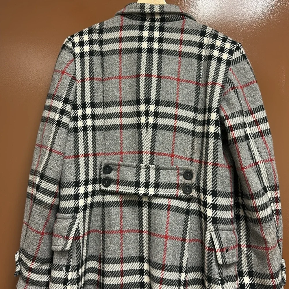 Burberry Plaid Wool Coat Size 14UK/12US - Picture 13 of 13